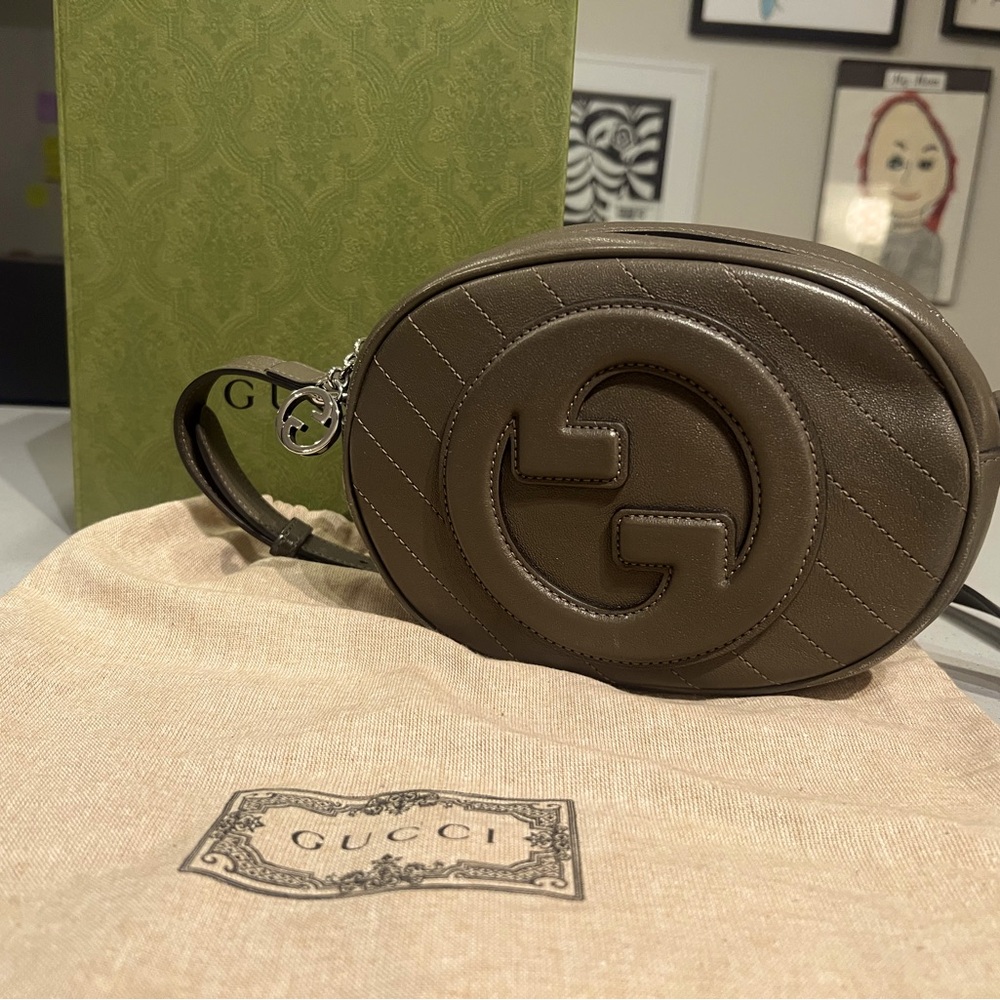SOLD….Authentic Gucci camera bag— still in stores — full inclusion- pristine
